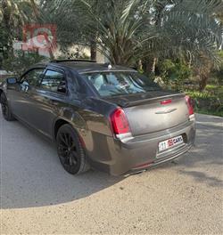 كرايسلر 300